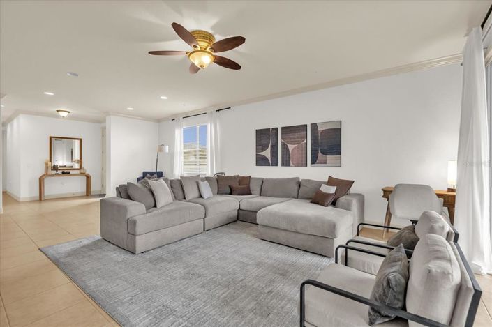 Image No.5-3 Bed Townhouse for sale