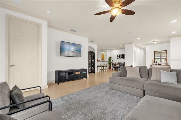 Image No.6-3 Bed Townhouse for sale