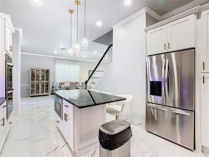 Image No.14-3 Bed Townhouse for sale