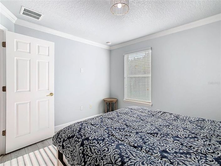 Image No.19-3 Bed Townhouse for sale