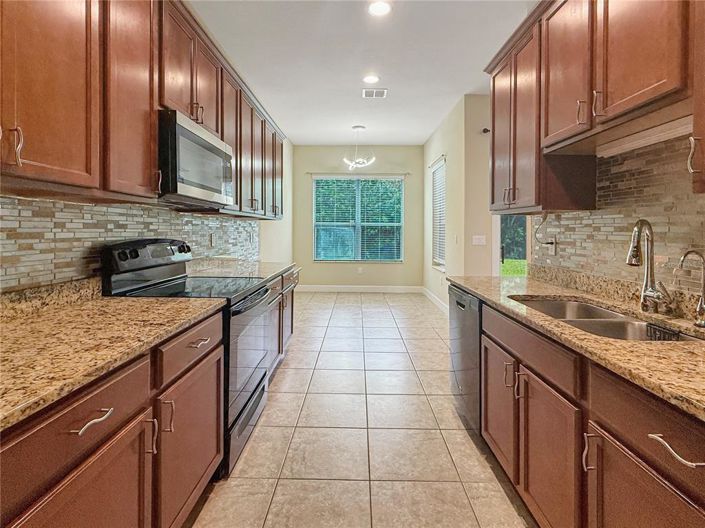 Image No.11-Maison de ville de 3 chambres à vendre à Saint John