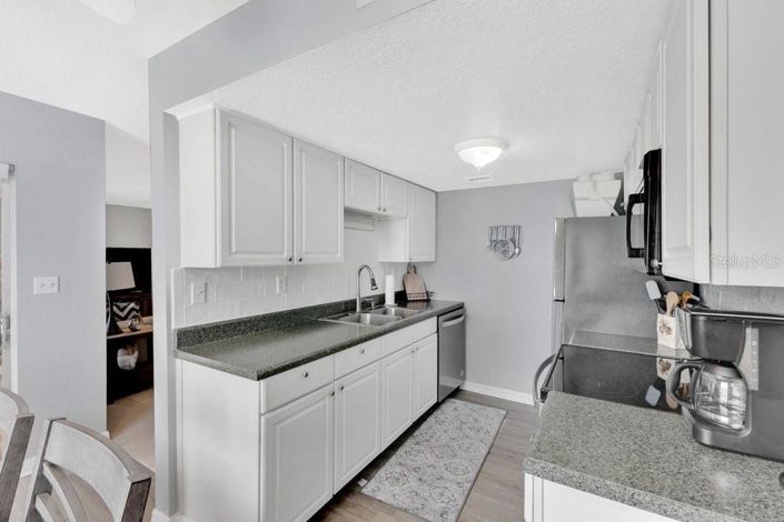 Image No.7-Appartement de 2 chambres à vendre à Saint John