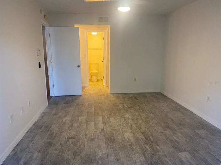 Image No.16-Appartement de 2 chambres à vendre à Saint John