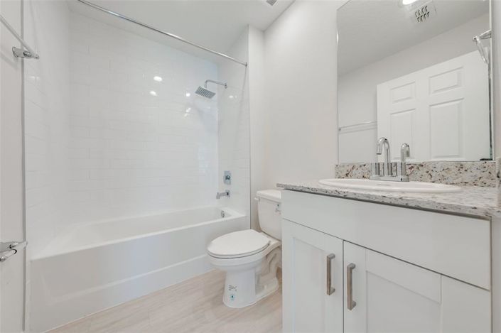 Image No.28-Maison de ville de 4 chambres à vendre à Saint John