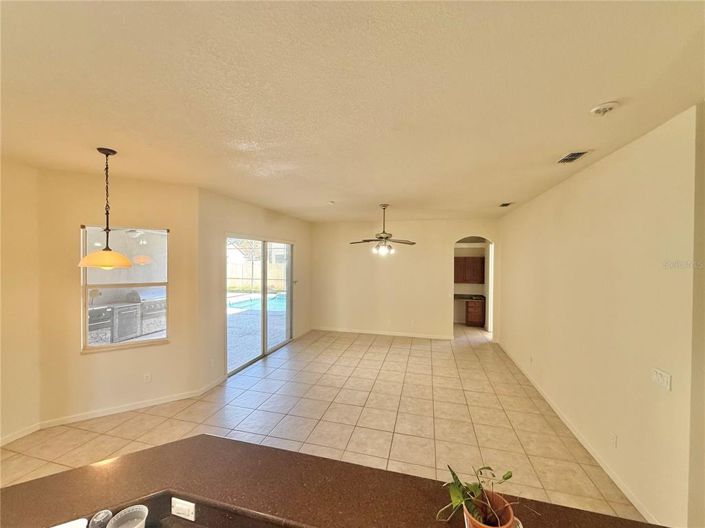 Image No.16-Maison de 4 chambres à vendre à Saint John