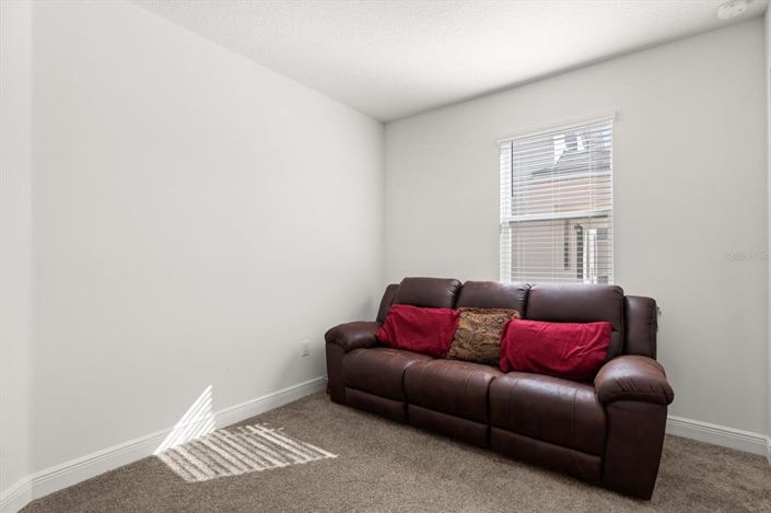 Image No.22-4 Bed House for sale