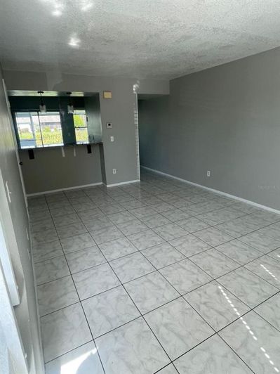 Image No.4-2 Bed Townhouse for sale