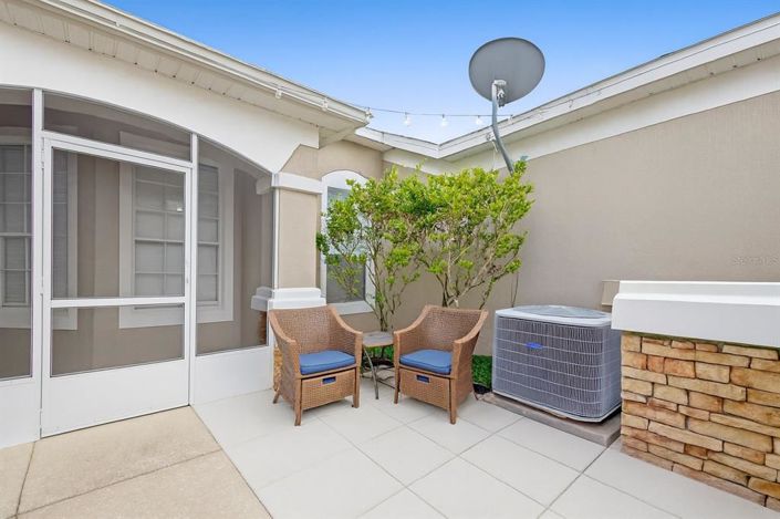 Image No.3-Maison de ville de 2 chambres à vendre à Saint John