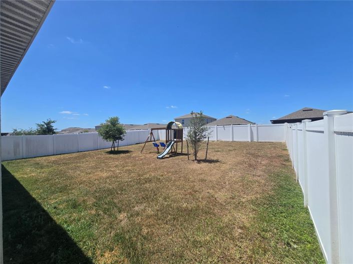 Image No.32-Maison de 4 chambres à vendre à Saint John