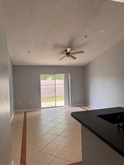 Image No.23-3 Bed Townhouse for sale