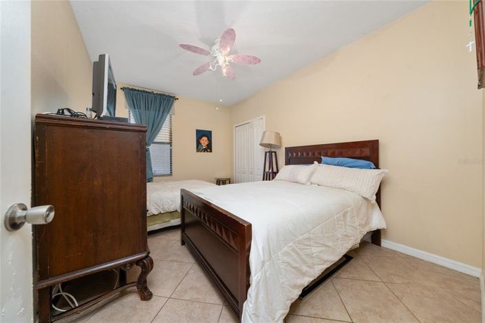 Image No.17-4 Bed House for sale