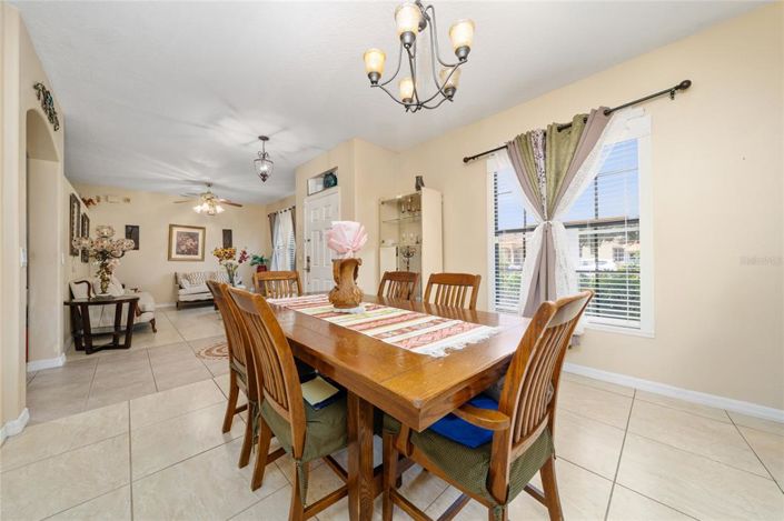 Image No.9-4 Bed House for sale