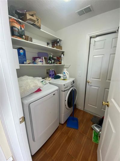 Image No.10-3 Bed House for sale