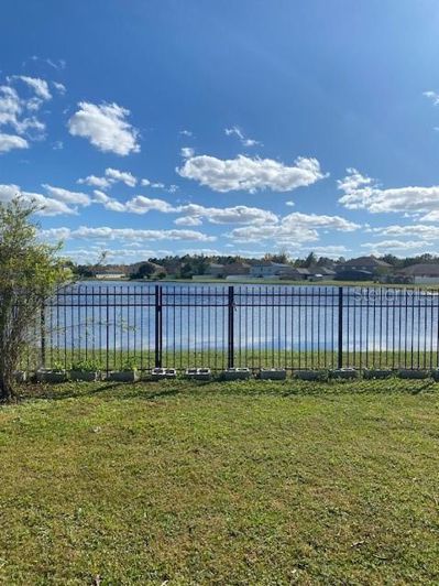 Image No.11-3 Bed House for sale