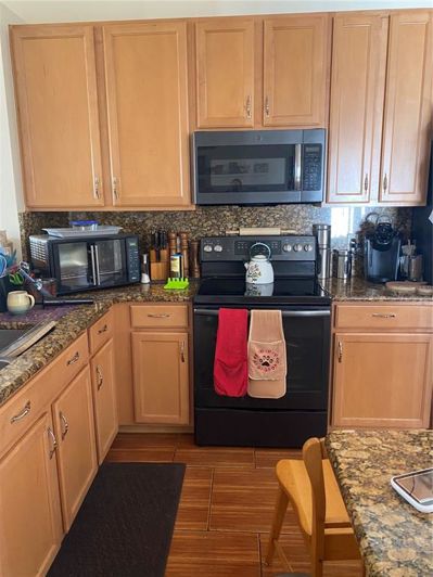 Image No.7-3 Bed House for sale