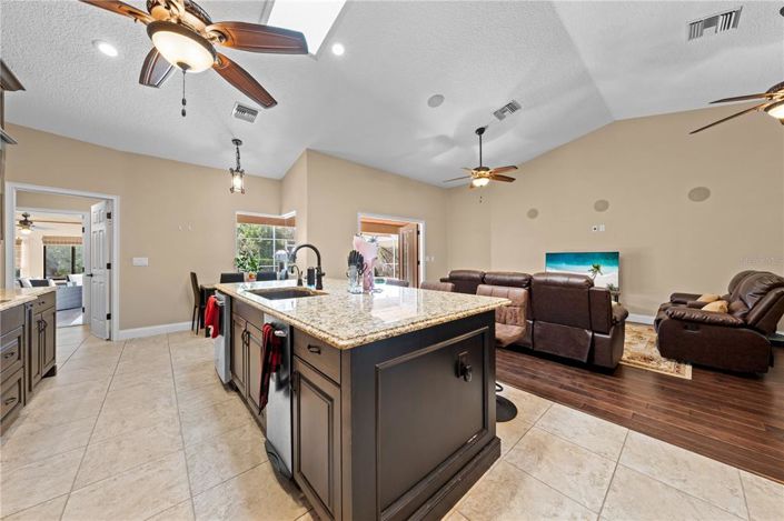 Image No.17-Maison de 4 chambres à vendre à Saint John