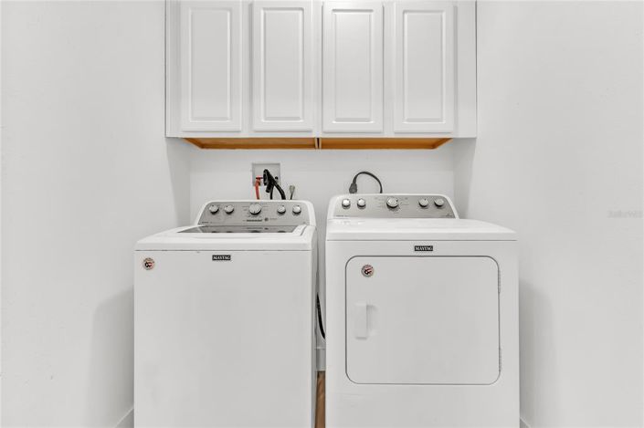 Image No.30-4 Bed House for sale