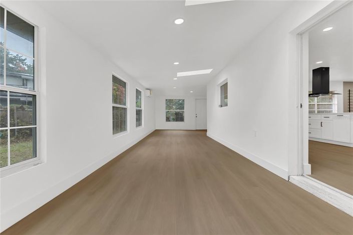 Image No.36-4 Bed House for sale