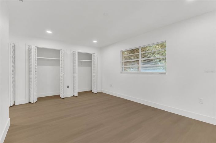 Image No.44-4 Bed House for sale