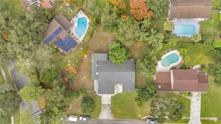 Image No.8-4 Bed House for sale