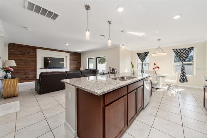 Image No.15-Maison de 4 chambres à vendre à Saint John