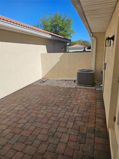 Image No.22-3 Bed Townhouse for sale