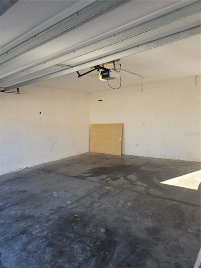 Image No.23-3 Bed Townhouse for sale