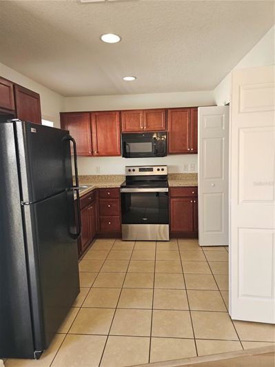 Image No.6-3 Bed Townhouse for sale