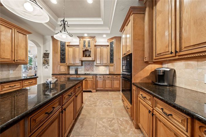 Image No.29-5 Bed House for sale