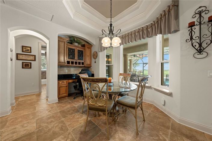 Image No.37-5 Bed House for sale