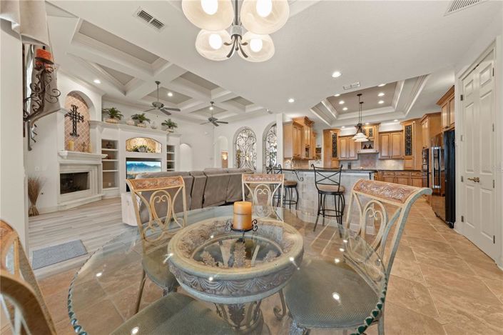 Image No.38-5 Bed House for sale