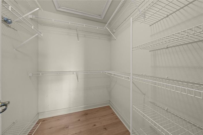 Image No.49-5 Bed House for sale