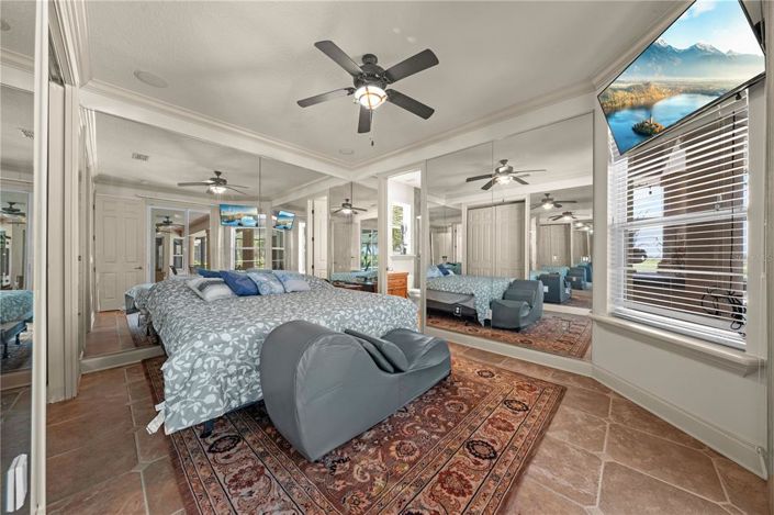 Image No.56-5 Bed House for sale