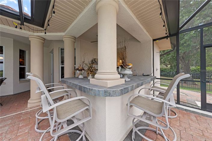 Image No.60-5 Bed House for sale