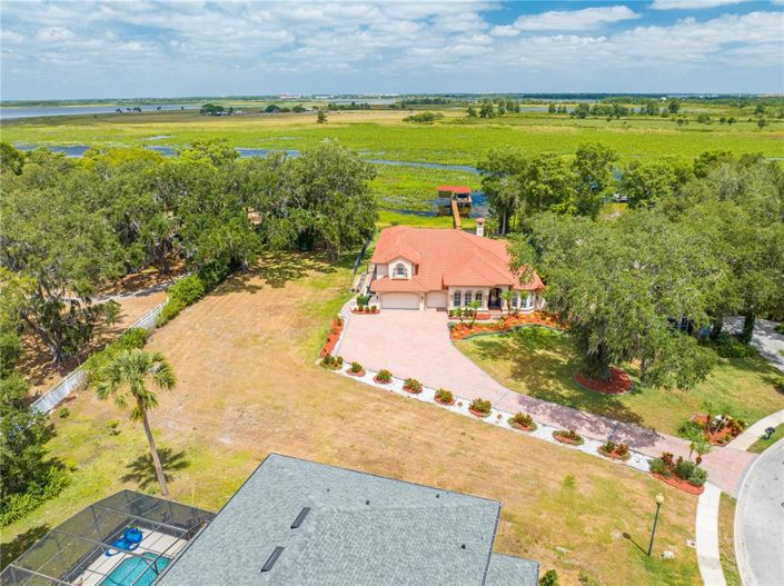 Image No.7-5 Bed House for sale