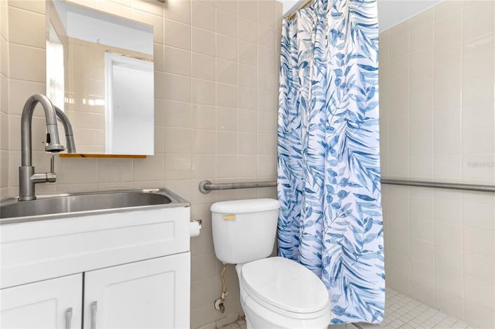 Image No.27-4 Bed House for sale