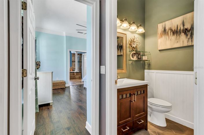 Image No.20-4 Bed House for sale