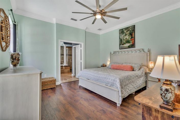 Image No.28-4 Bed House for sale