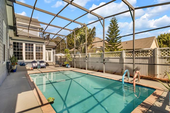 Image No.52-4 Bed House for sale