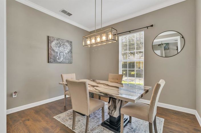 Image No.9-4 Bed House for sale