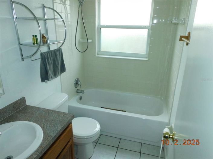 Image No.7-3 Bed House for sale