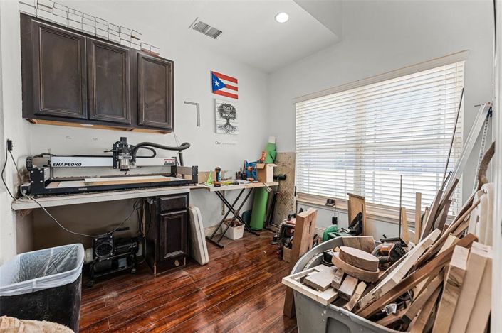 Image No.14-4 Bed Townhouse for sale