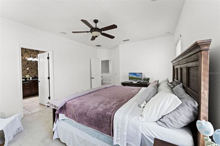 Image No.23-4 Bed Townhouse for sale