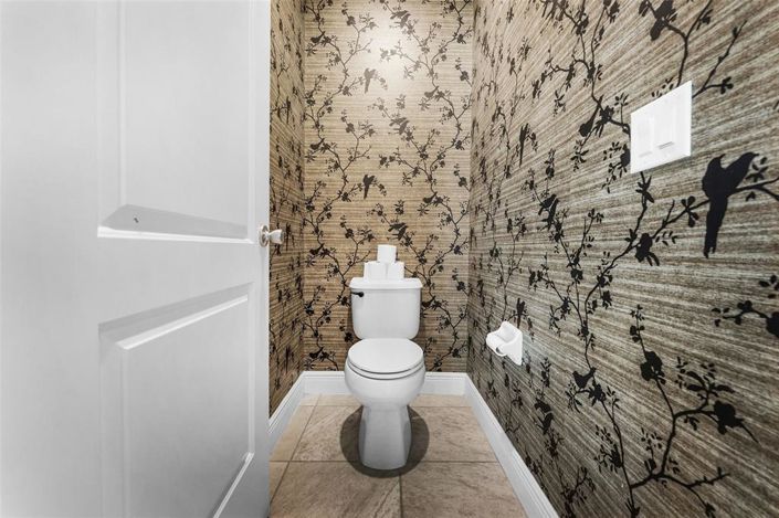 Image No.24-4 Bed Townhouse for sale