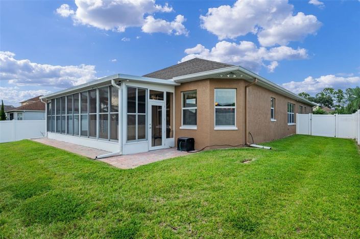 Image No.34-4 Bed House for sale