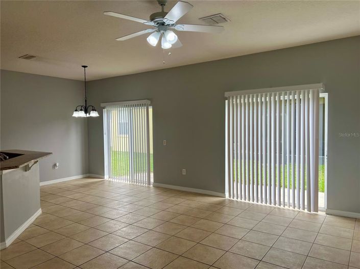 Image No.12-5 Bed House for sale