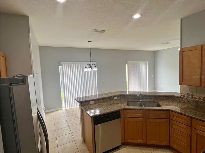 Image No.18-5 Bed House for sale