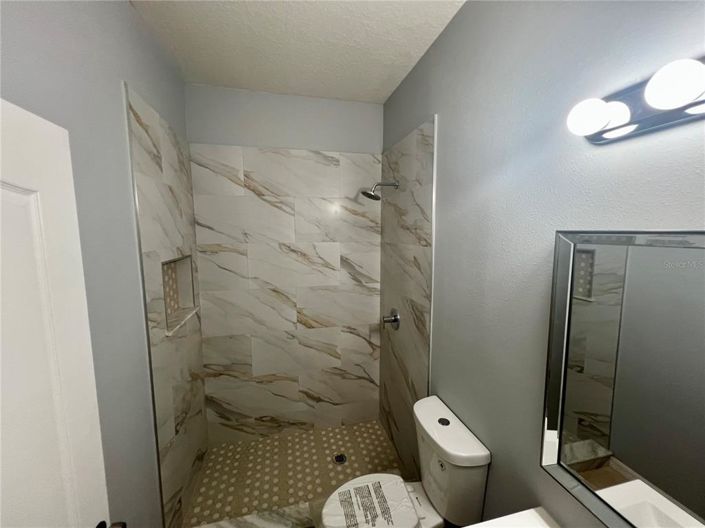 Image No.27-5 Bed House for sale