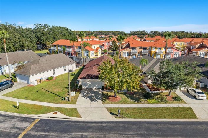 Image No.27-4 Bed House for sale