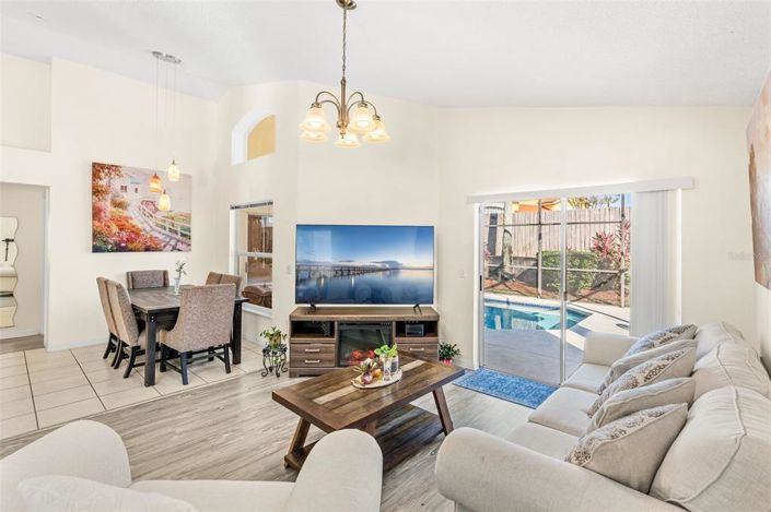 Image No.4-4 Bed House for sale